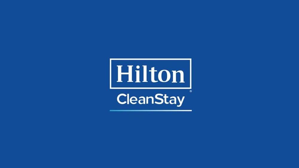 Hampton Syracuse Clay Hotel 3*