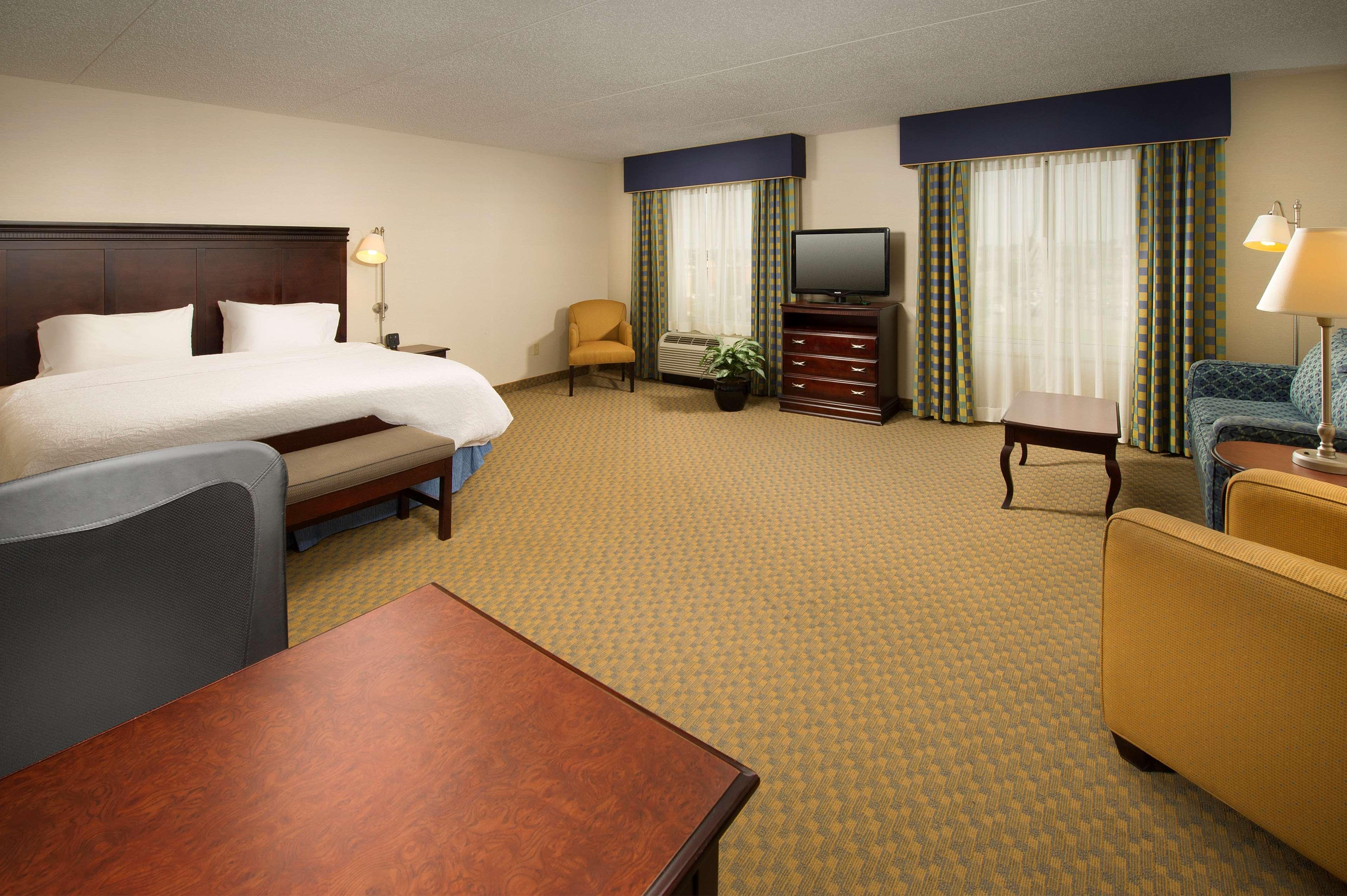 Hotel Hampton Syracuse Clay 3*