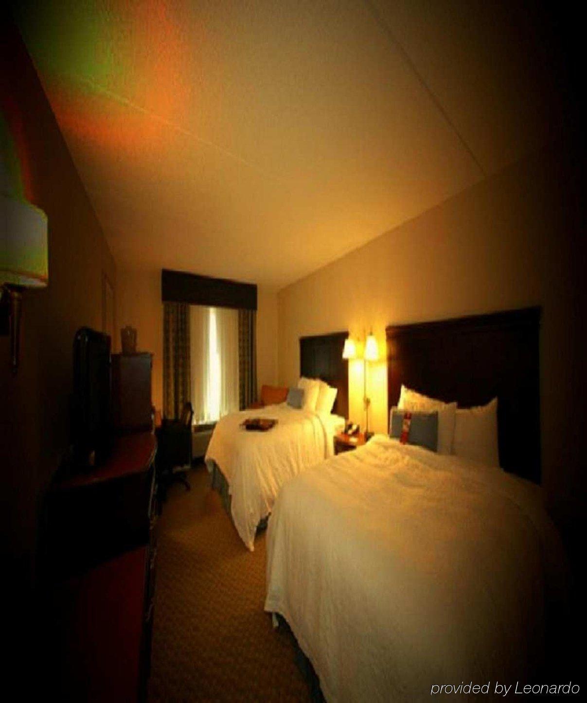 Hampton Syracuse Clay 3* Liverpool